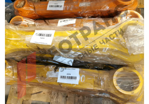 Боковые тяги ковша JCB JS200 JRV0209+JRV0208